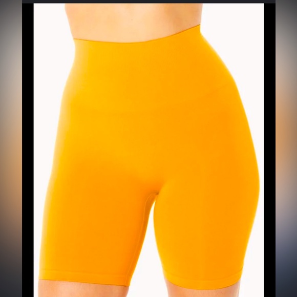 Lifting Shapewear - Picture 2 of 5